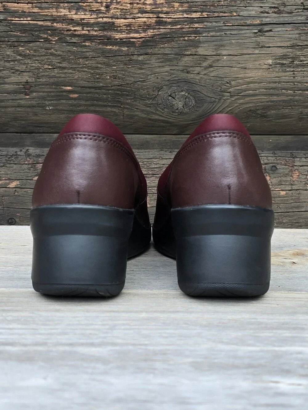 Clarks Suttyn Walk Y2K Office Siren Revival Wine Leather Comfort Wedge 7.5M